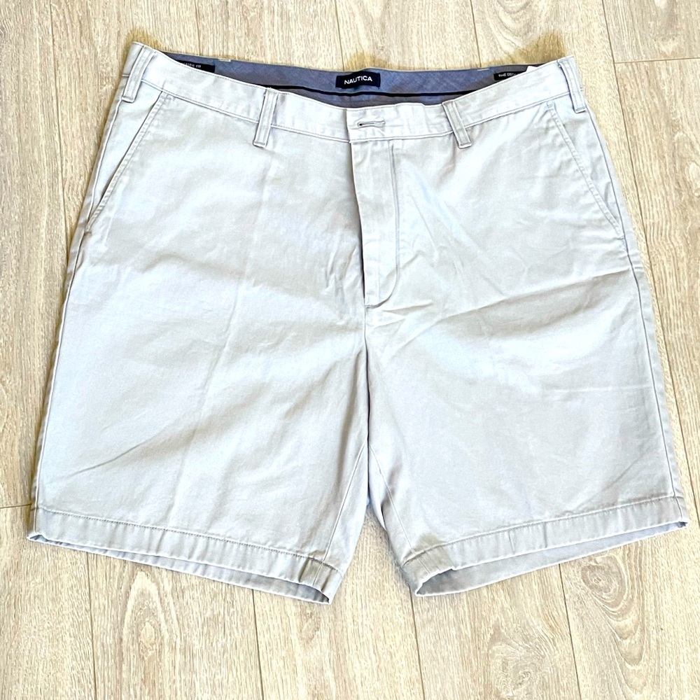 Mens shorts Nautica NEW sz 40w